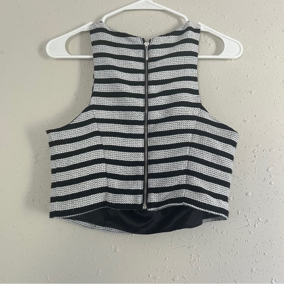 Express Black White Striped Crop Top Casual Formal Neutral Small - Picture 4 of 6